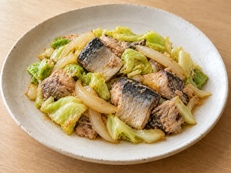 魚缶と野菜の炒め物の参考イメージ（材料・盛り付けはレシピごとに異なります）